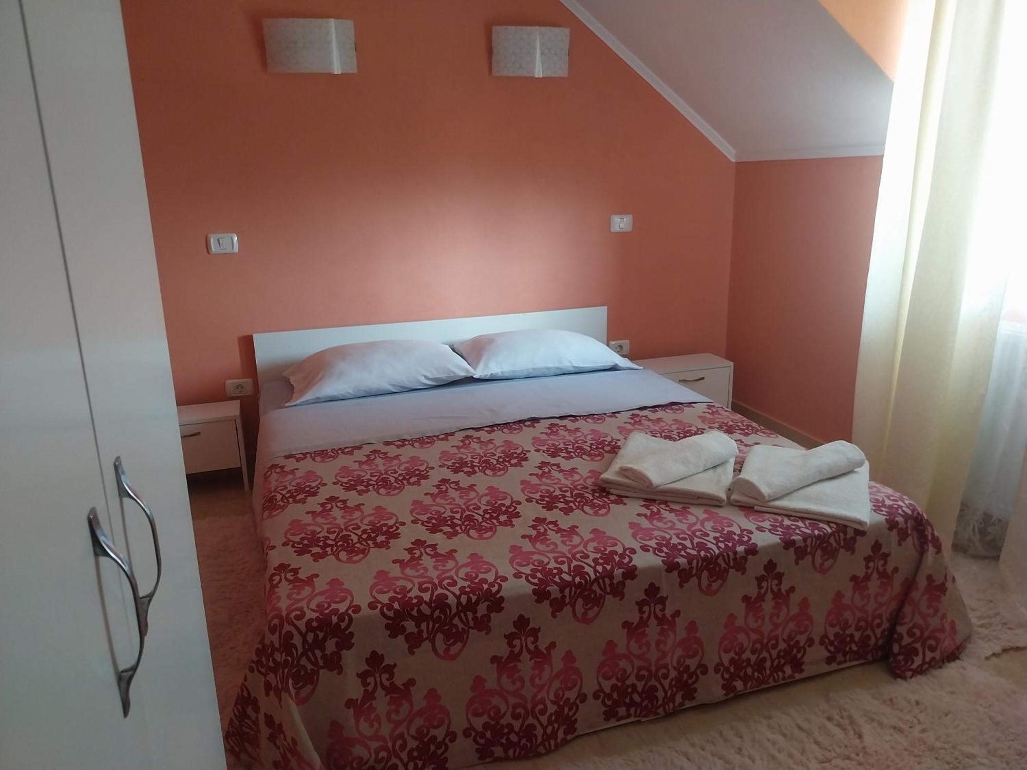 Serena House Cîrţişoara Extérieur photo