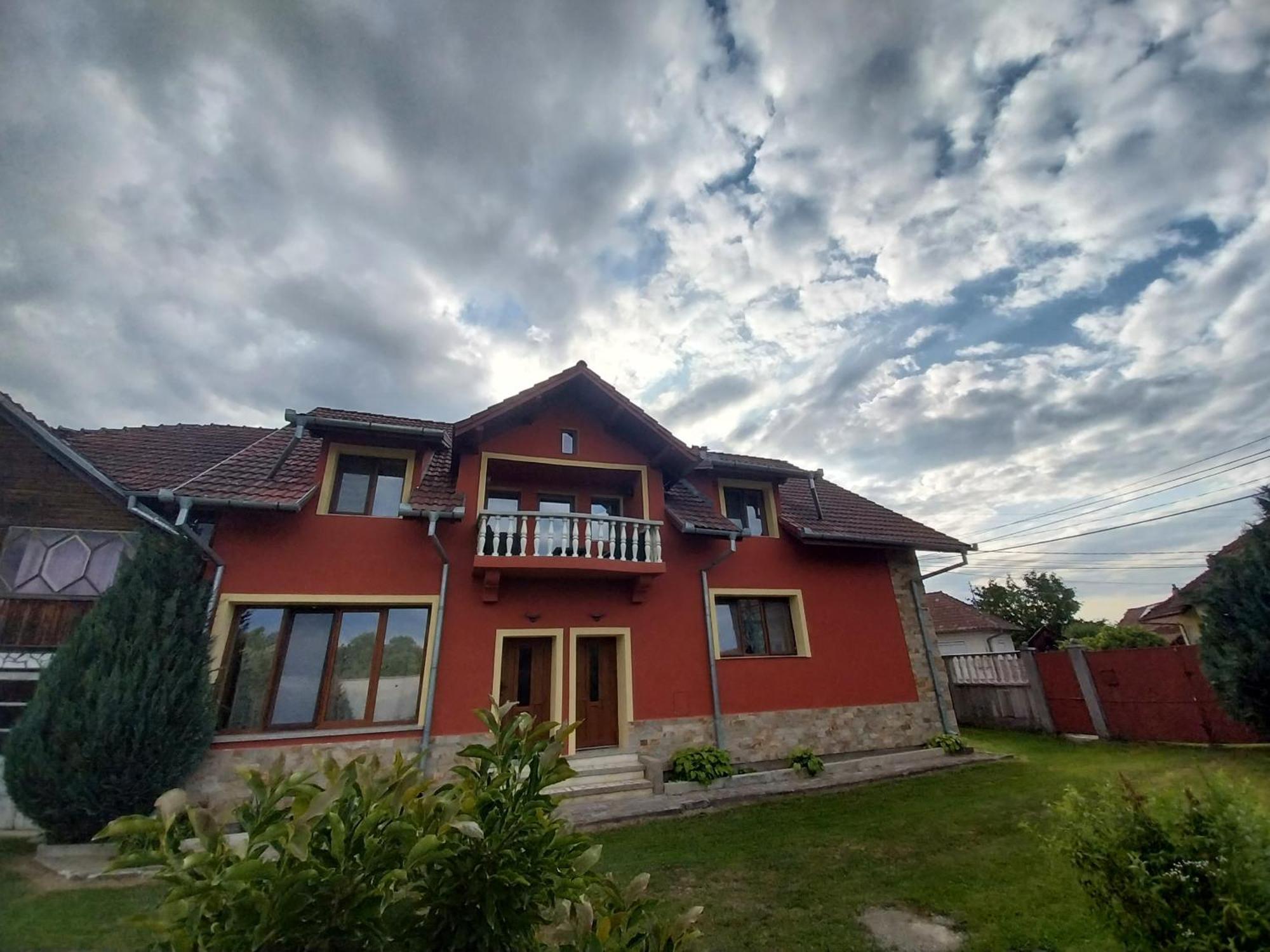 Serena House Cîrţişoara Extérieur photo